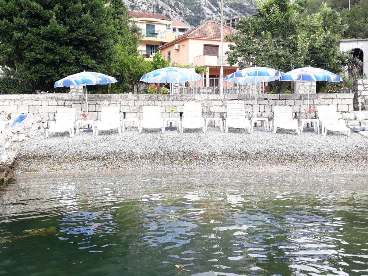Apartments Vido Kotor Exteriör bild