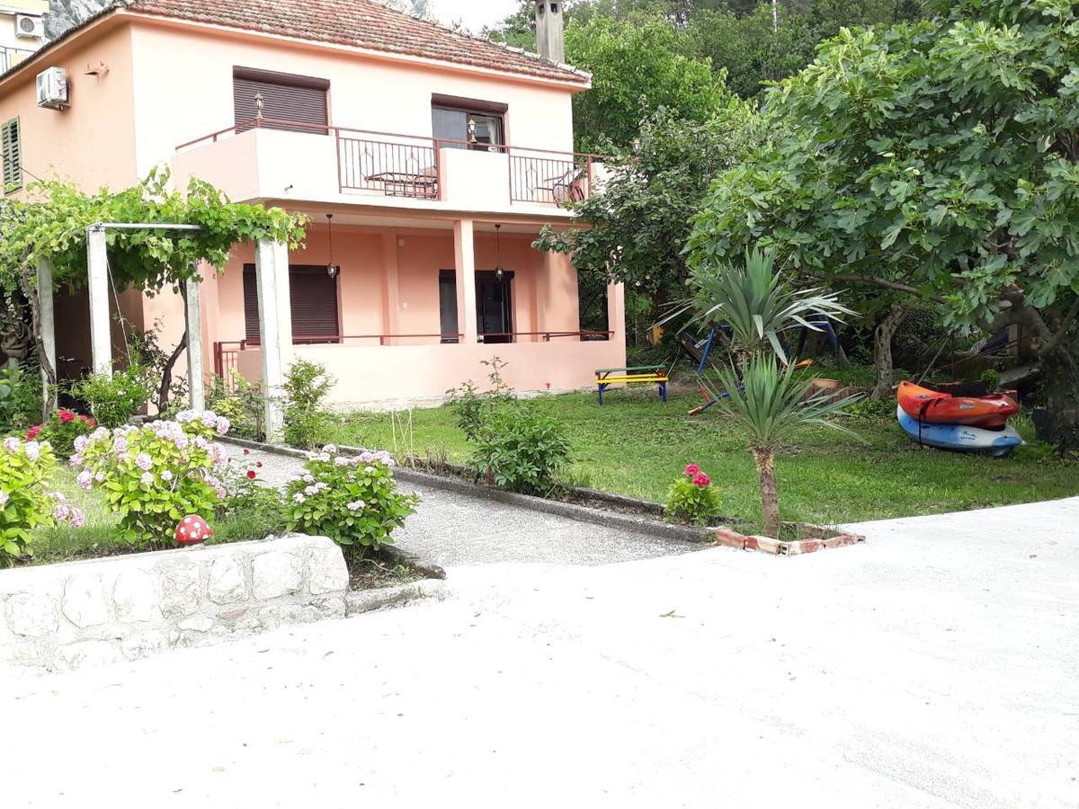 Apartments Vido Kotor Exteriör bild